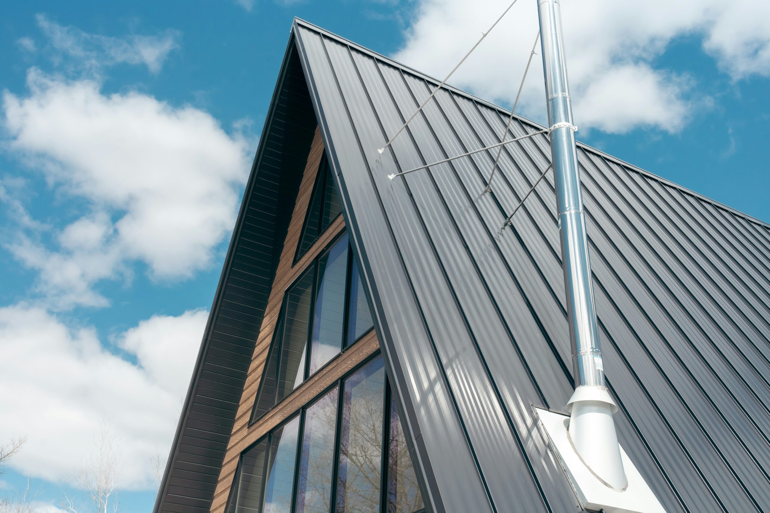 metal roof on cabin